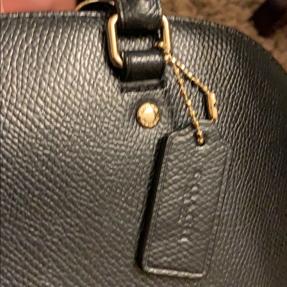 Coach purse - Picture 7 of 8